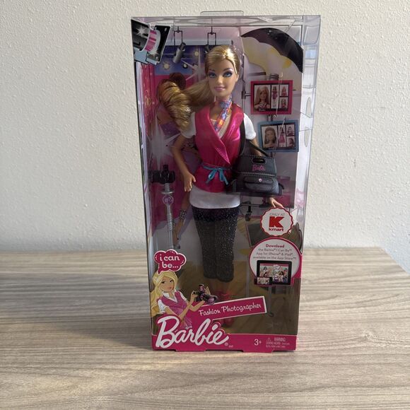 Barbie I Can Be Anything Fashion Photographer Kmart Exclusive Doll NIB 2008 Rare - Picture 1 of 9